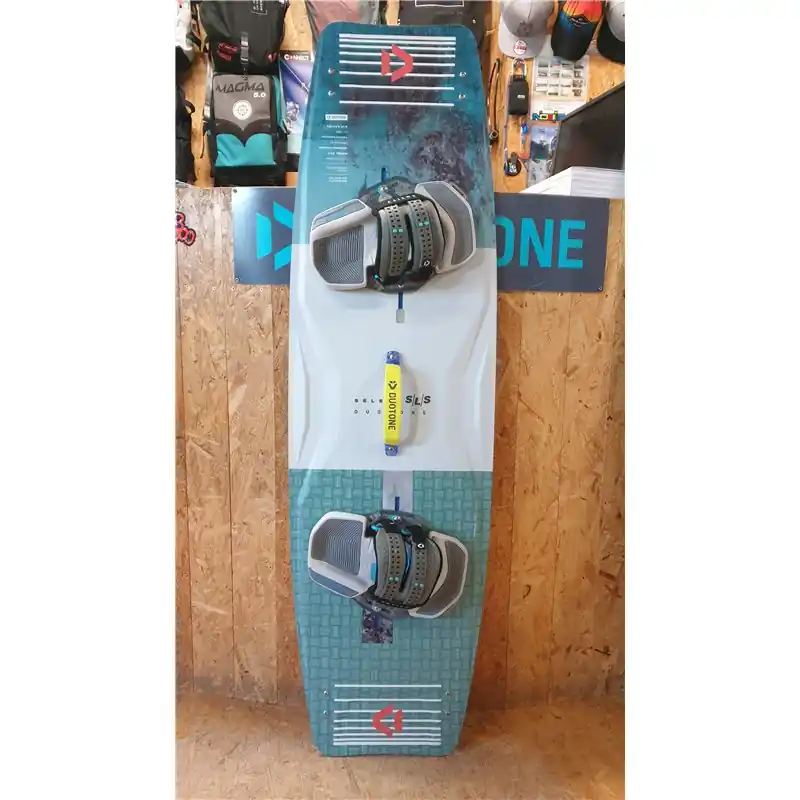Aktuell Duotone SELECT SLS LTD 2022 TEST Kiteboard 138 + NTT Bindung 2023