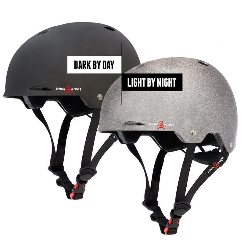 Jetzt Kaufen Triple 8 Gotham verstellbarer Skatehelm Darklight S/M (55-58cm)