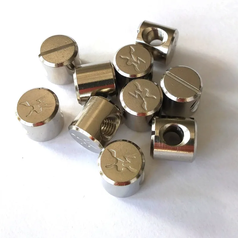 10x Insert 12/6mm für Windsurf Finnenschraube Top-Seller