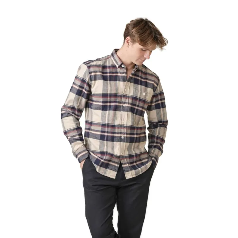 Klitmoller Collective Pedro Shirt Sand/Navy/Red Highlight
