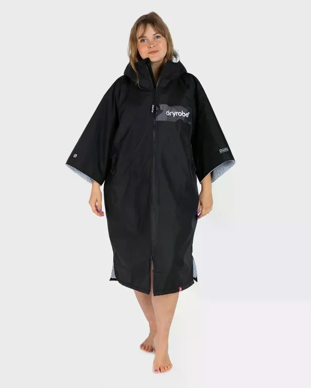 Preisknaller DRYROBE Advance Short Sleeve Schwarz Camo Grau L