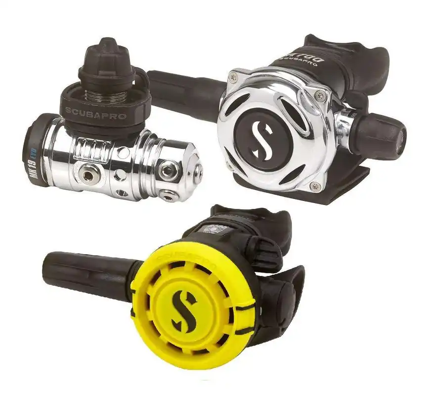 Top-Seller Scubapro Atemregler Set MK19 EVO A700 mit R105 Octopus