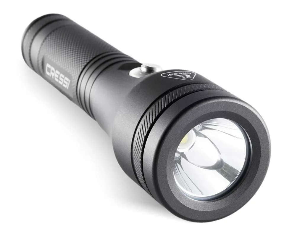 Jetzt Bestellen Cressi Astra 1200 – Lichtstarke Lampe für jeden Tauchgang